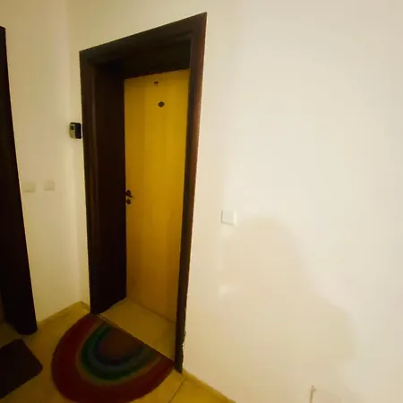 Cozy In Kambani 1 Apartment *